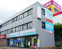 長野高田店外観